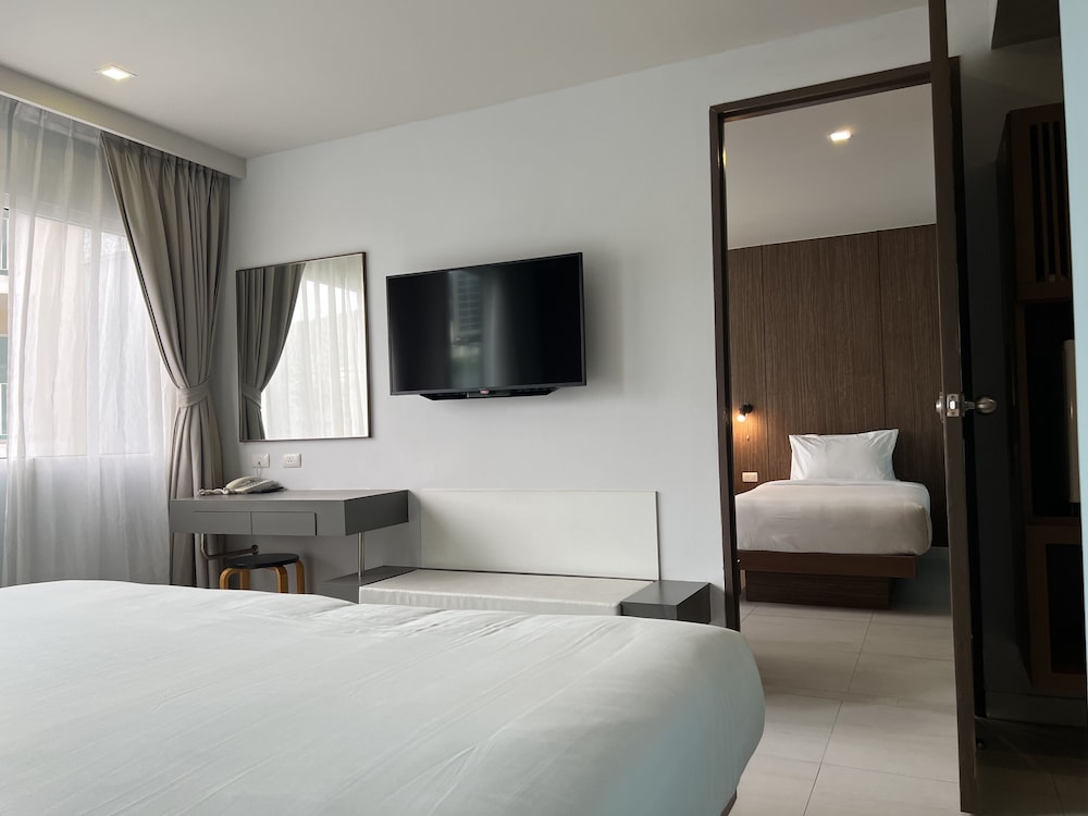 Centro One Patong 32/67