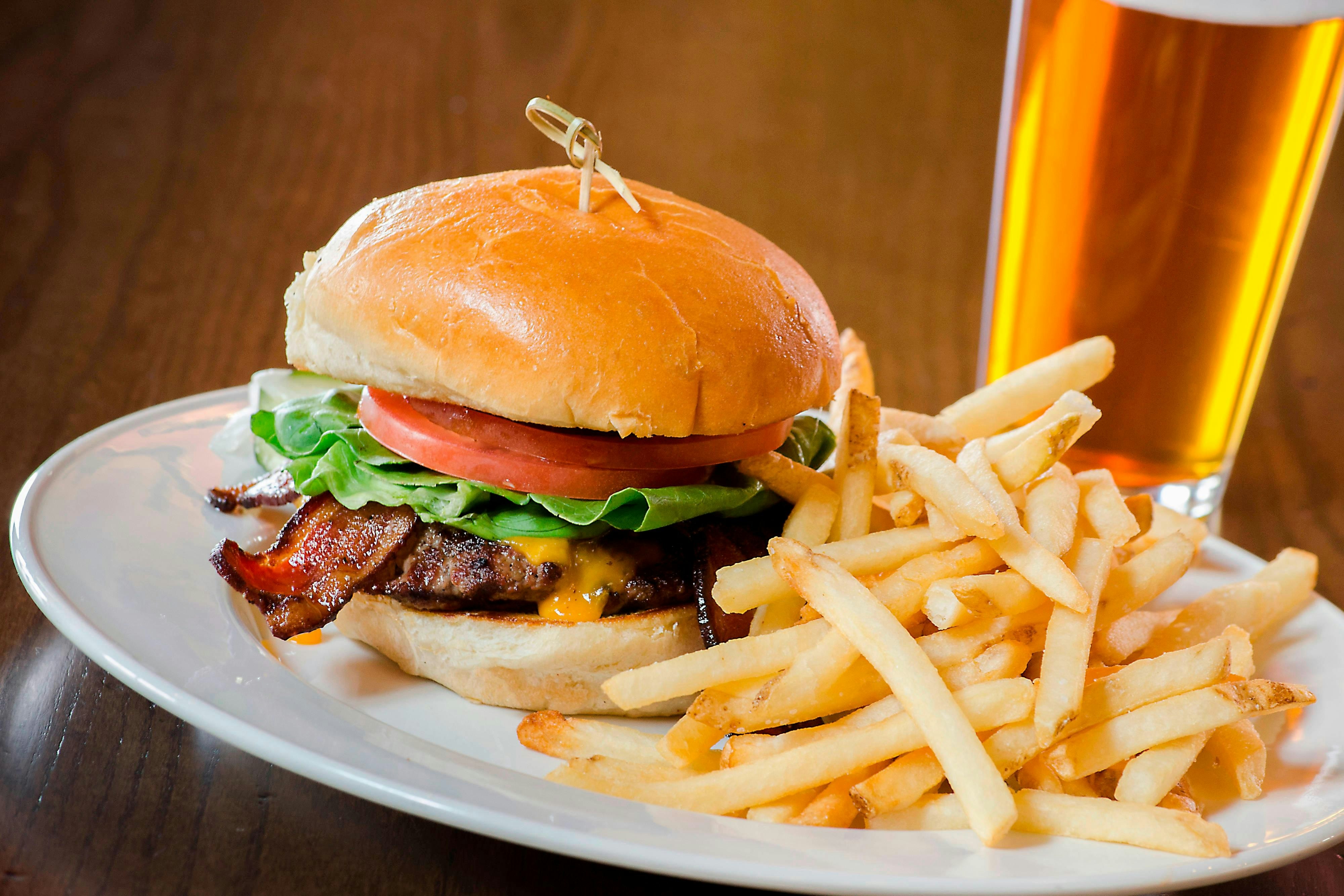 Fairfield Inn And Suites Fair Oaks Farms 26/56