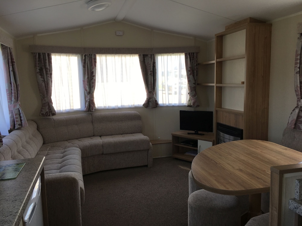 The Leas Beach Park 15/50