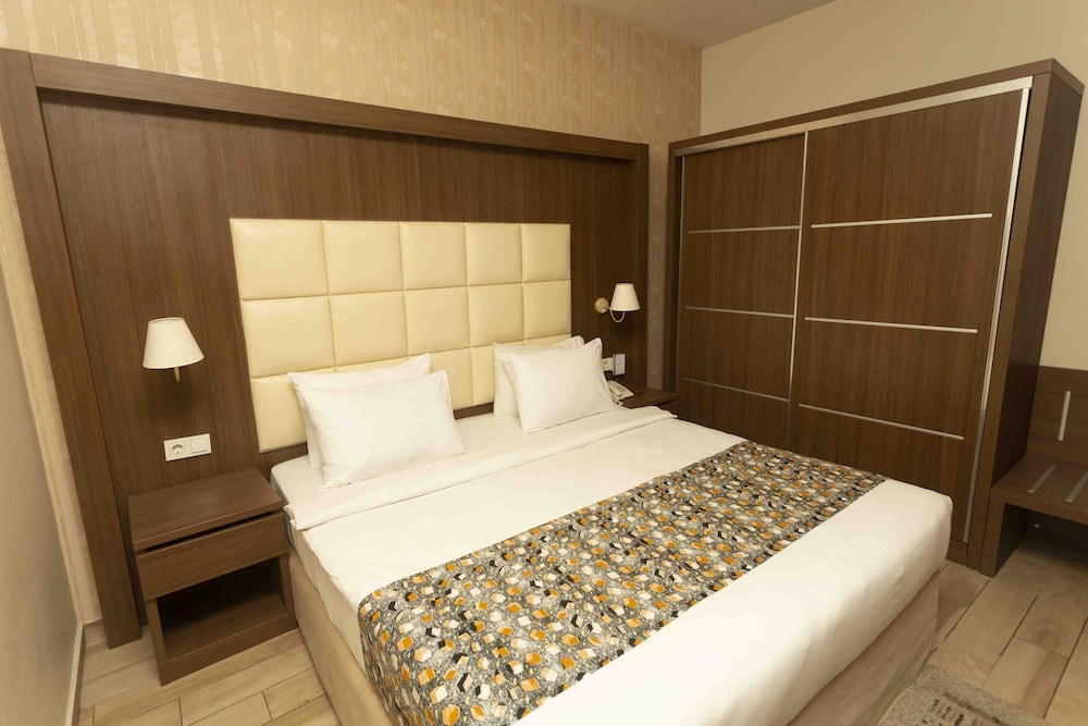 San Marino Hotel Apartment 10/50