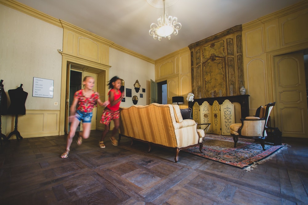 Mercure Figeac Viguier Du Roy 7/63