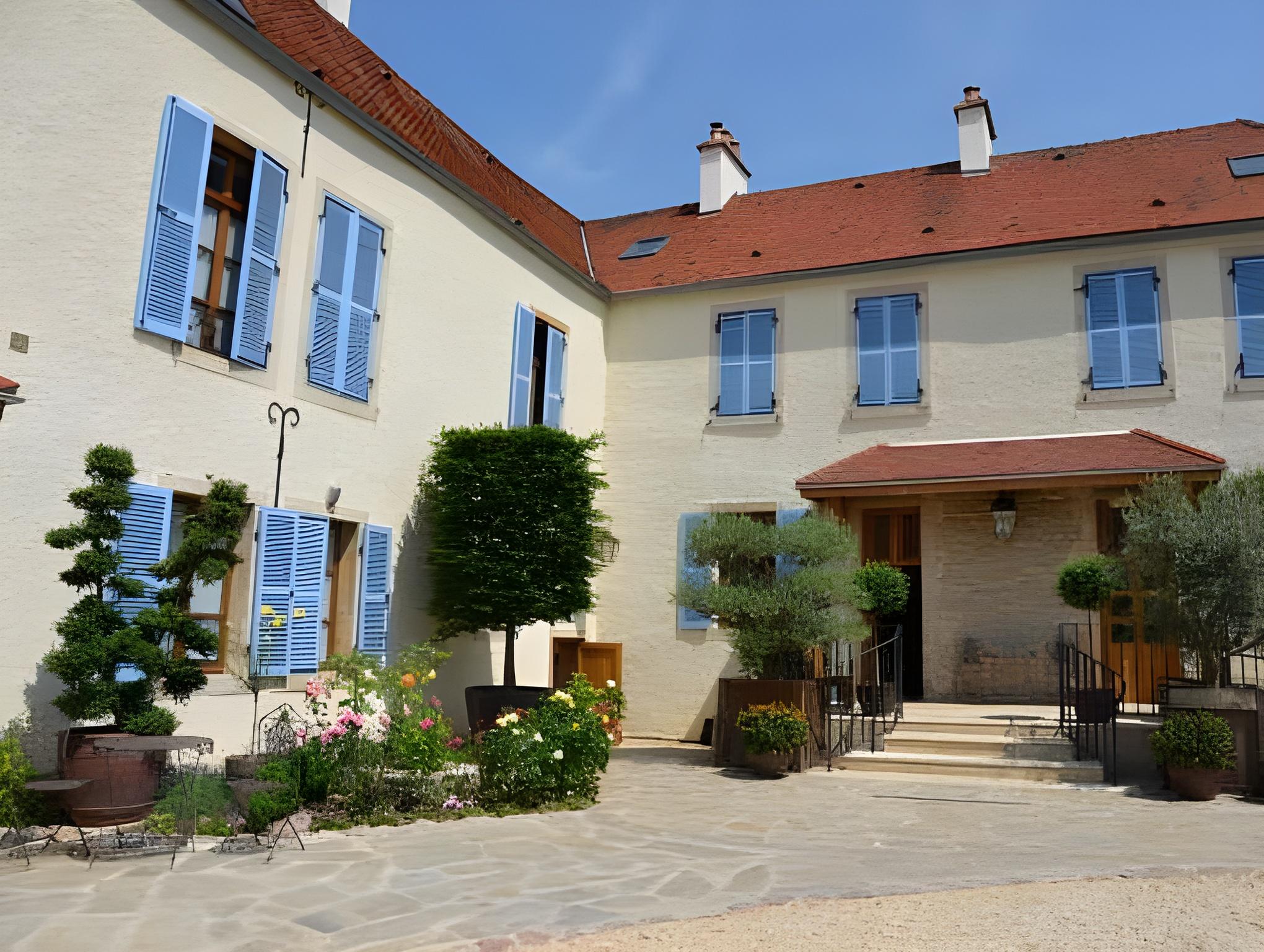 Hotel Les Deux Chevres Gevrey-Chambertin 1/43