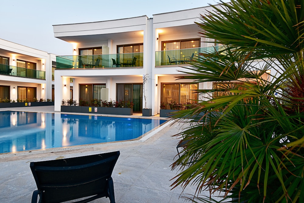 Jasmin Elite Residence 5/50