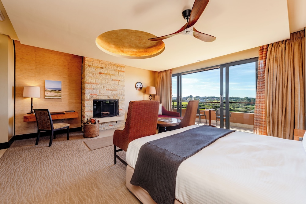 Sky, Suite, King Bed, Large
