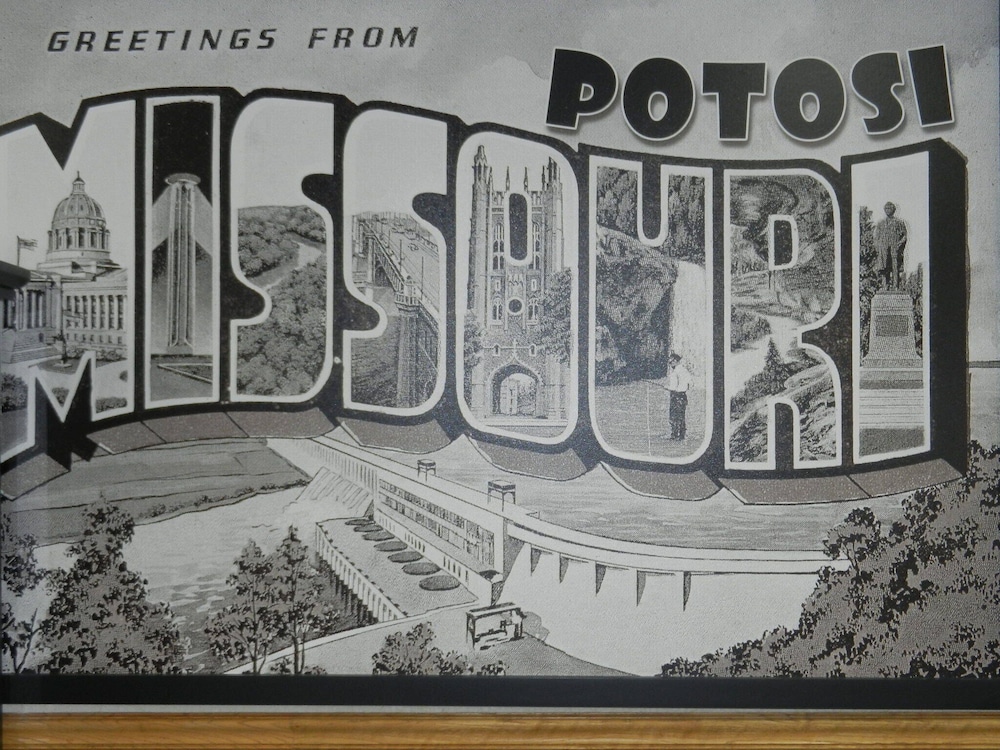 Super 8 By Wyndham Potosi 19/29