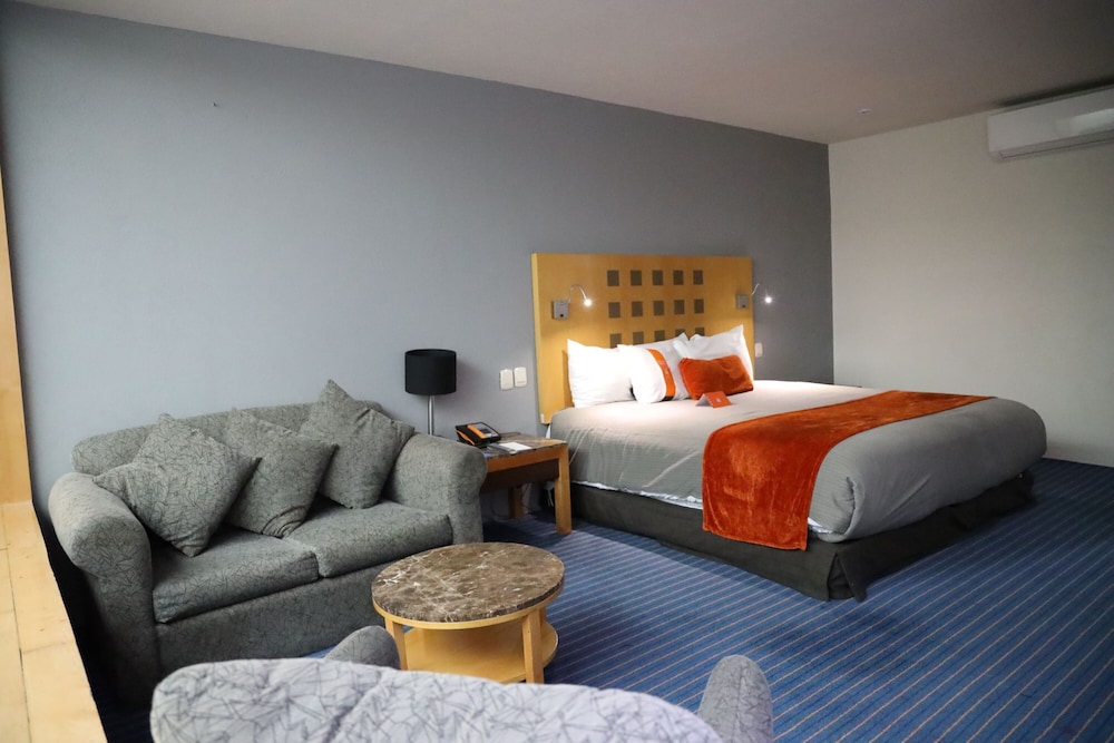 Real Inn Nuevo Laredo 21/56