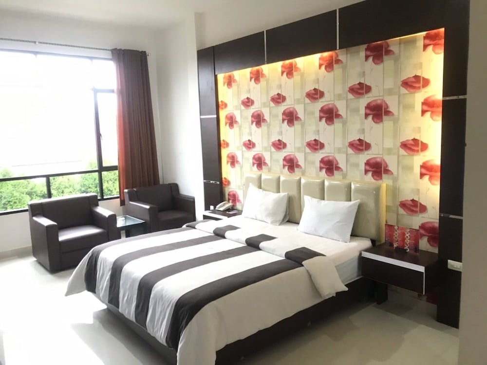 Hotel Harmony In Pontianak 21/62