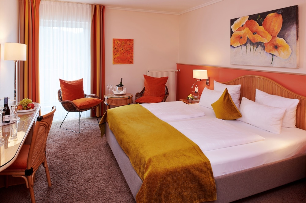 Parkhotel Weiskirchen 15/50
