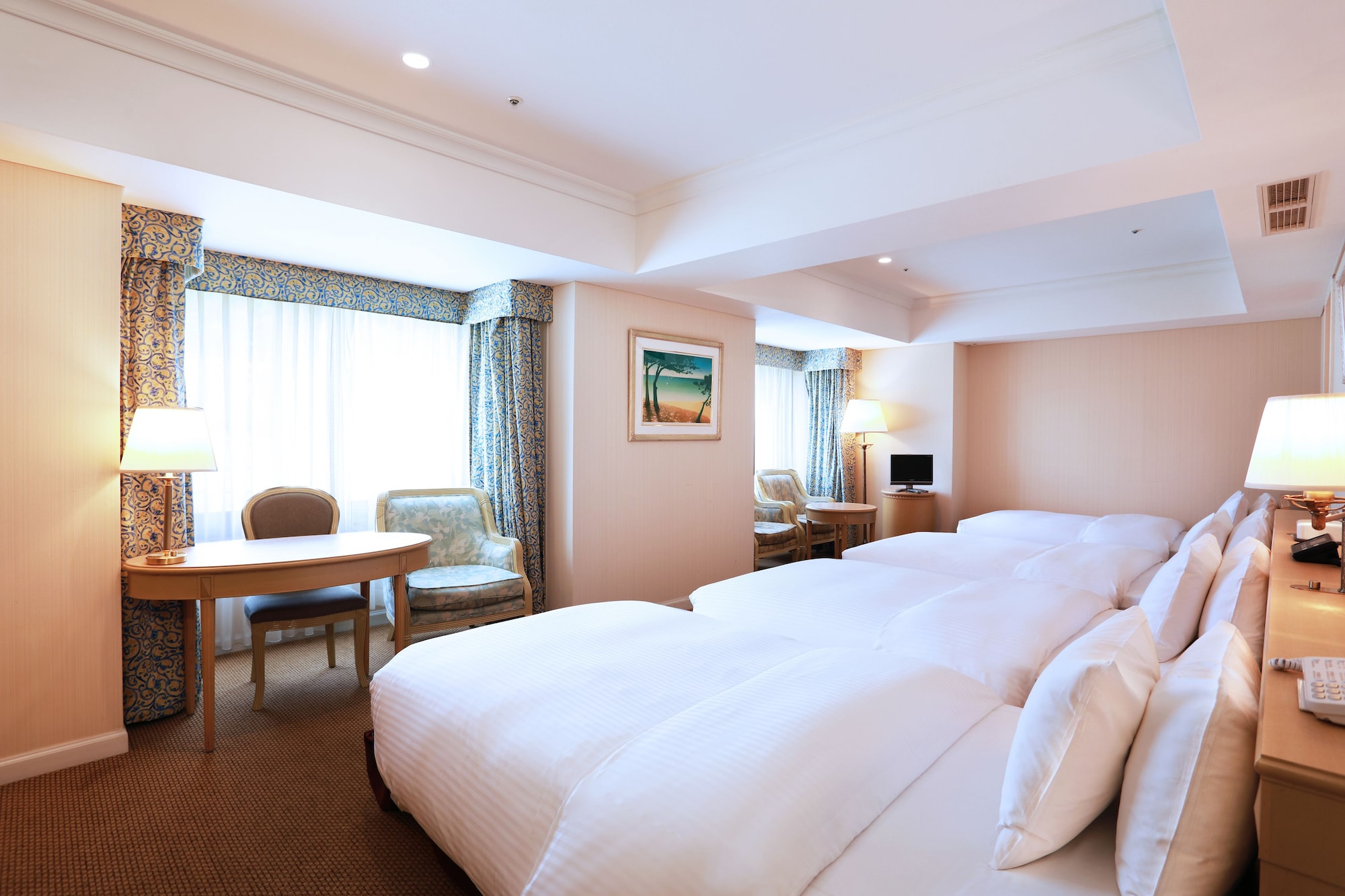 Forest, 4 Beds