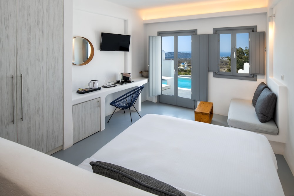 Alunia Incognito Suites - Adults Only 3/37