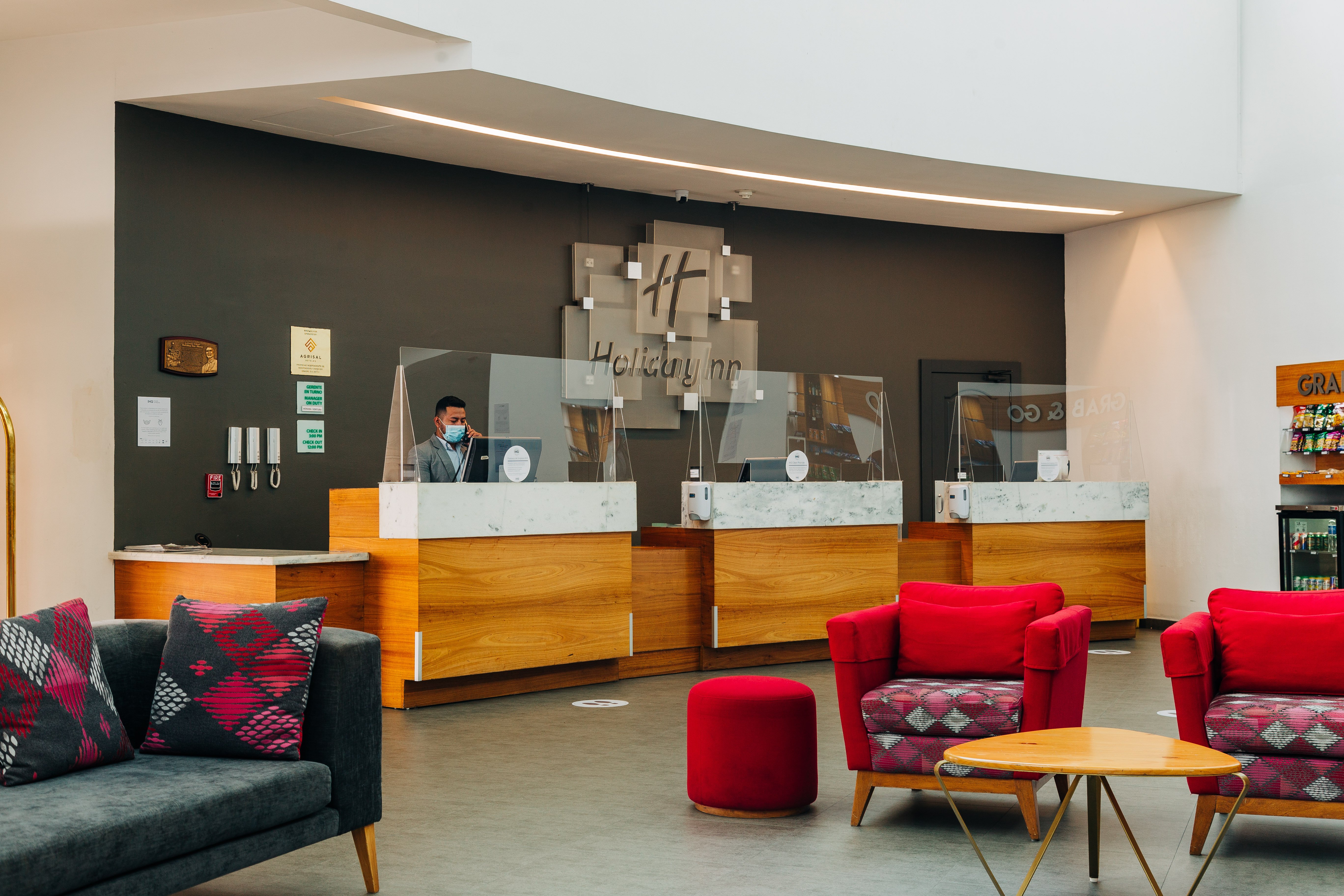 Holiday Inn San Salvador An Ihg Hotel 10/60