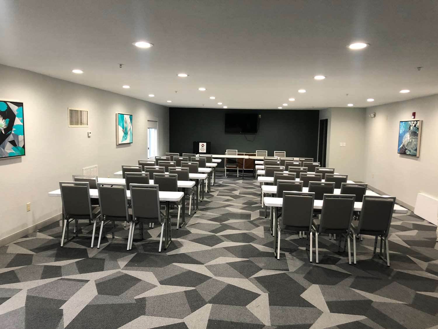 Best Western Plus Vermilion River Inn And Suites 11/14
