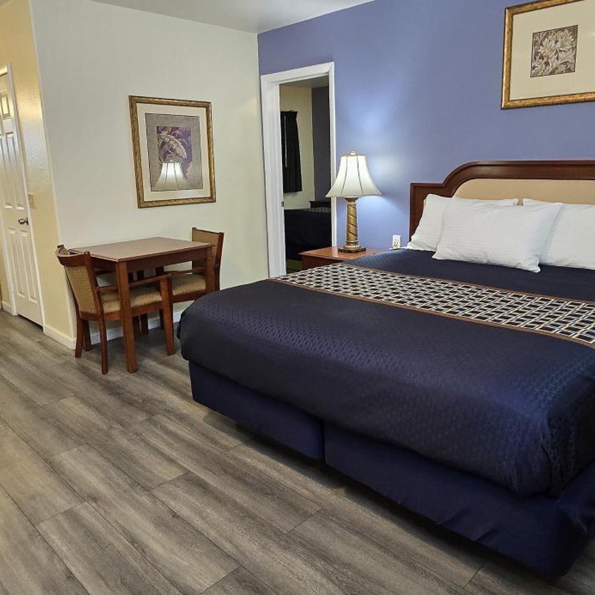 جناح بسرير كينج وسريرين مزدوجين، Rodeway Inn & Suites Blythe I-10, CA 17/18