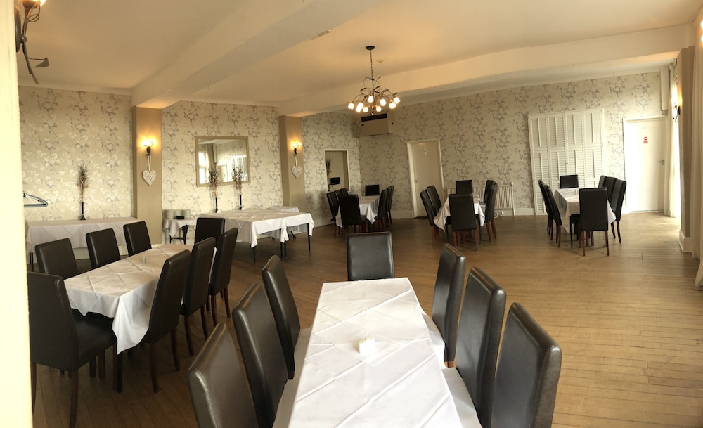 The Moorland Hotel 40/50