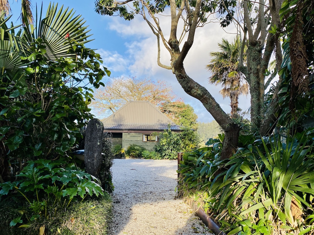 Pacific Harbour Villas(FORMERLY Pacific Harbour Lodge) 59/66