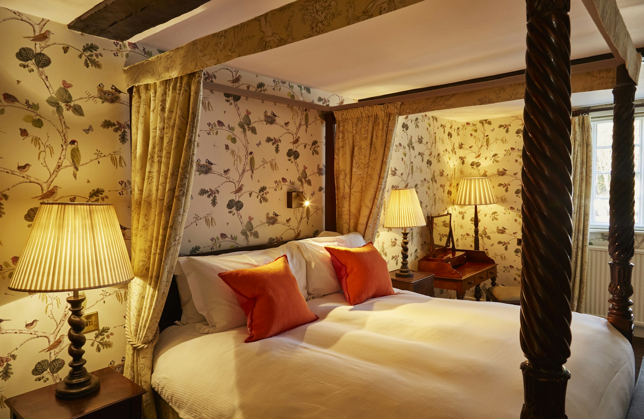 Ockenden Manor Hotel and Spa 1/10