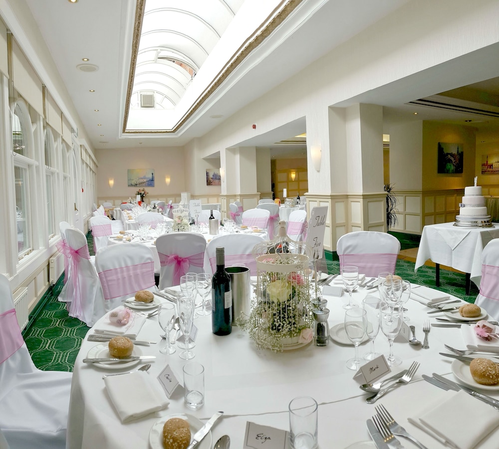 The Birch Hotel 38/53
