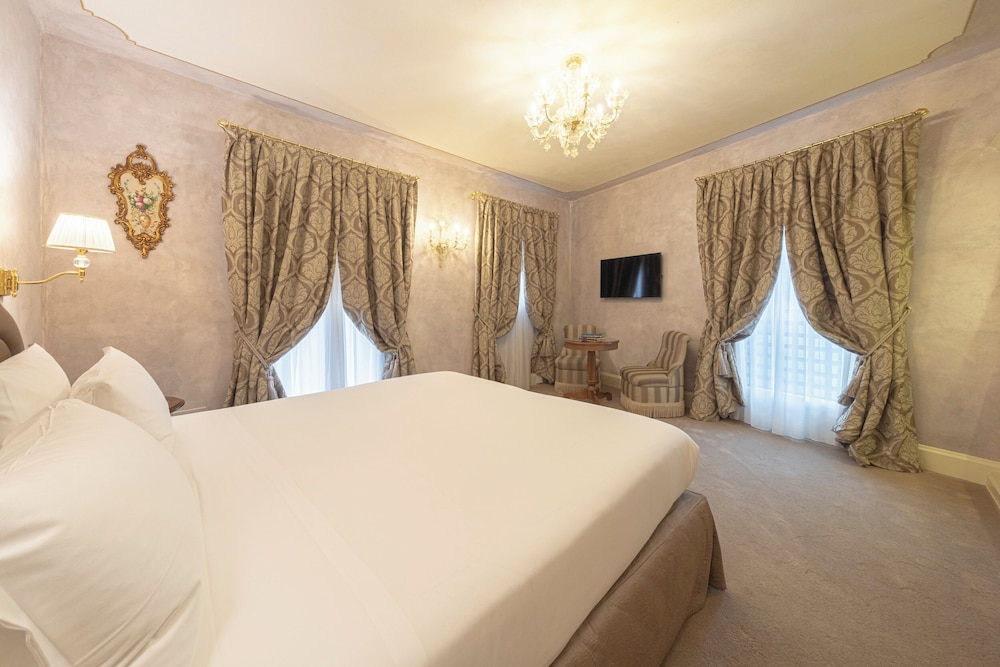 CLASSIC, DOUBLE BED