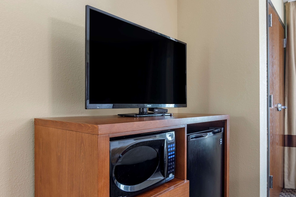 Comfort Suites Manhattan 22/43
