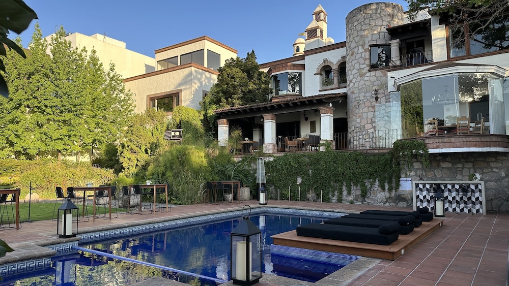 Maja Hotel Boutique 39/45