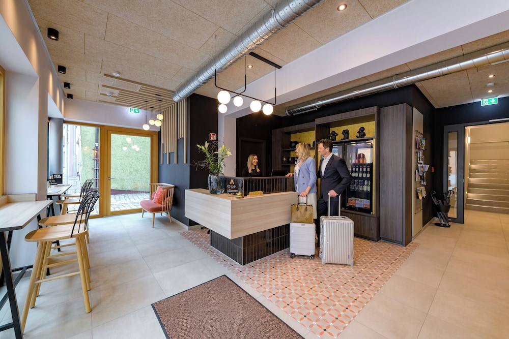 Stadthotel Neumarkt Mitte 4/28