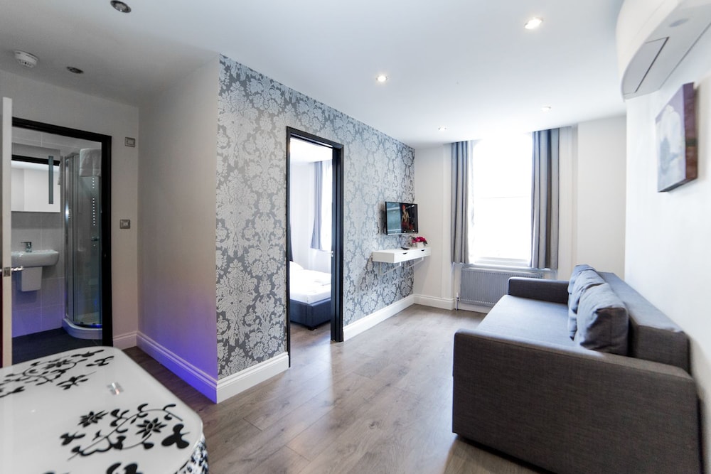 Imperial Court Suites 45/59