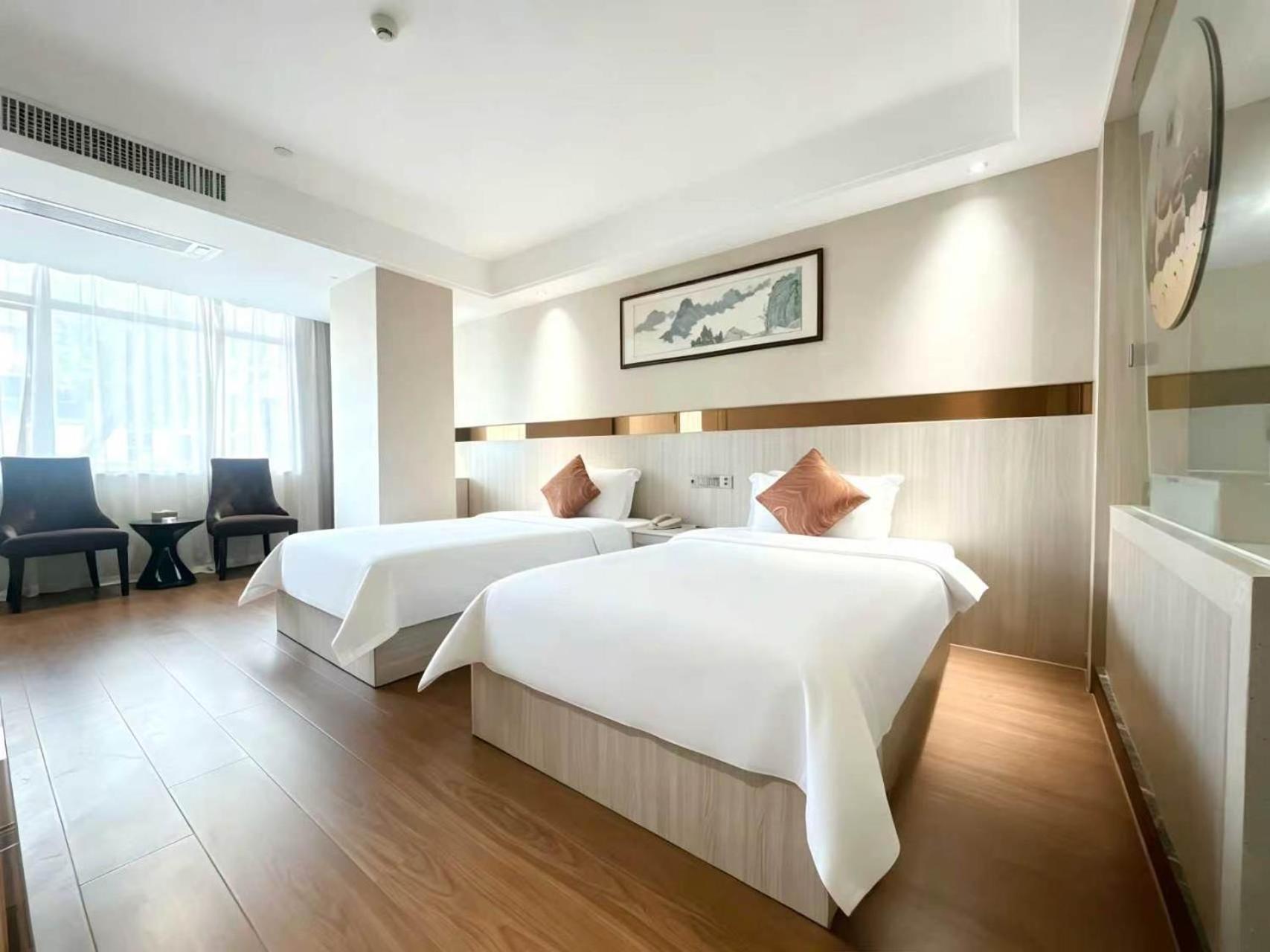 Paco Business Hotel Guangzhou Tianhe Coach Terminal Branch 22/68