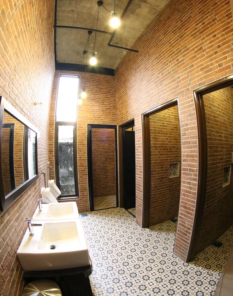 JQ Ban Loong Boutique Hotel 5/48