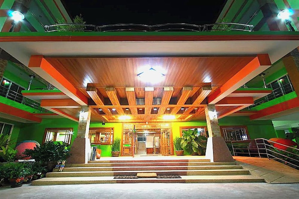 Hiso Place Hotel 6/70