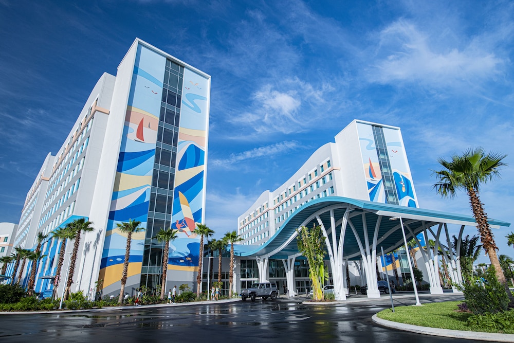 Universal's Endless Summer Resort - Surfside Inn and Suites photo1