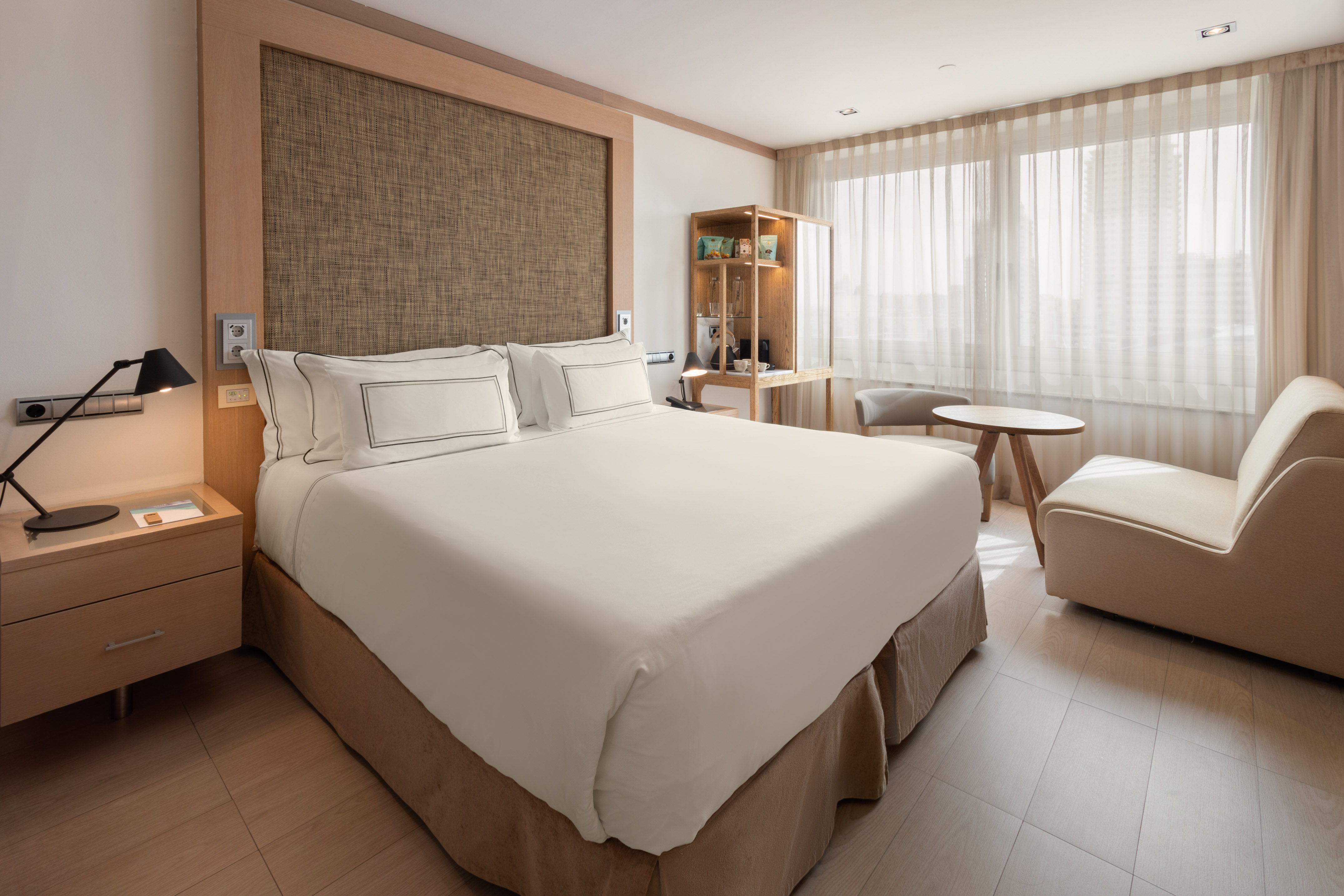 غرفة ديلوكس مفردة، Melia Madrid Princesa Hotel 3/6
