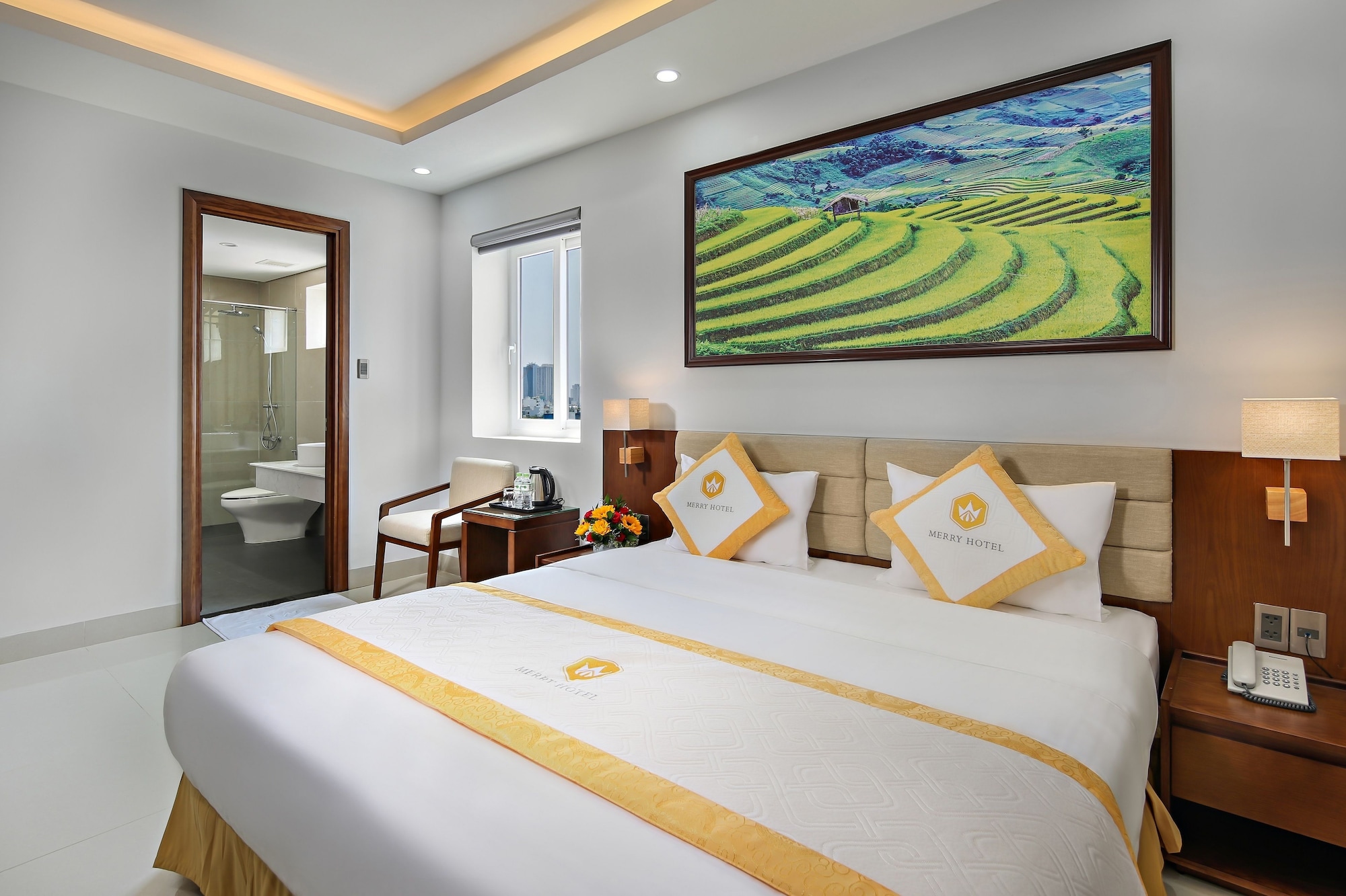 SUPERIOR, DOUBLE BED