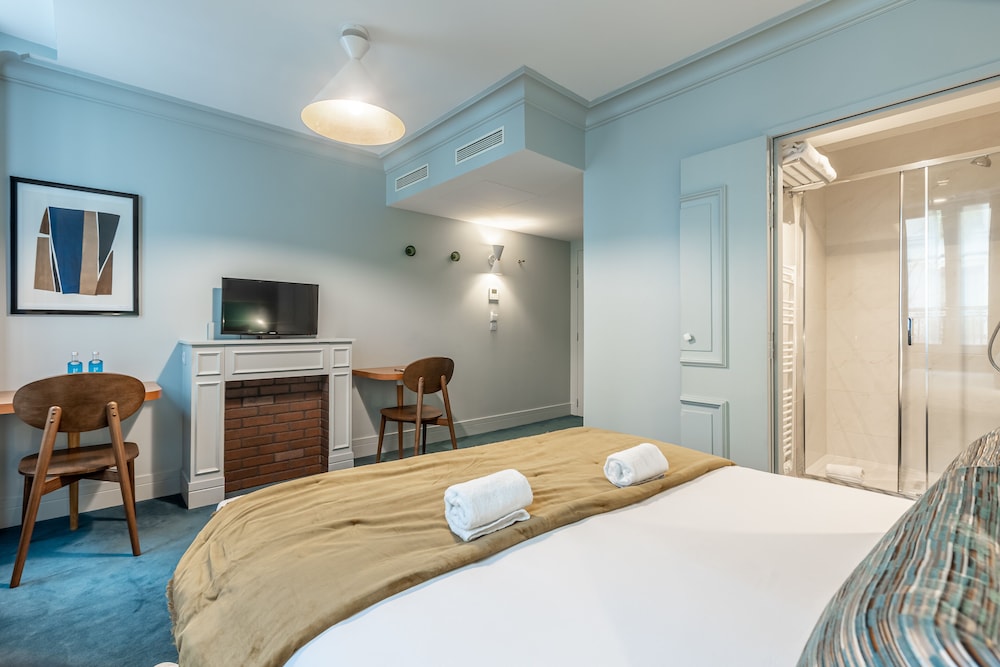 Hotel Celeste Batignolles Montmartre 3/26