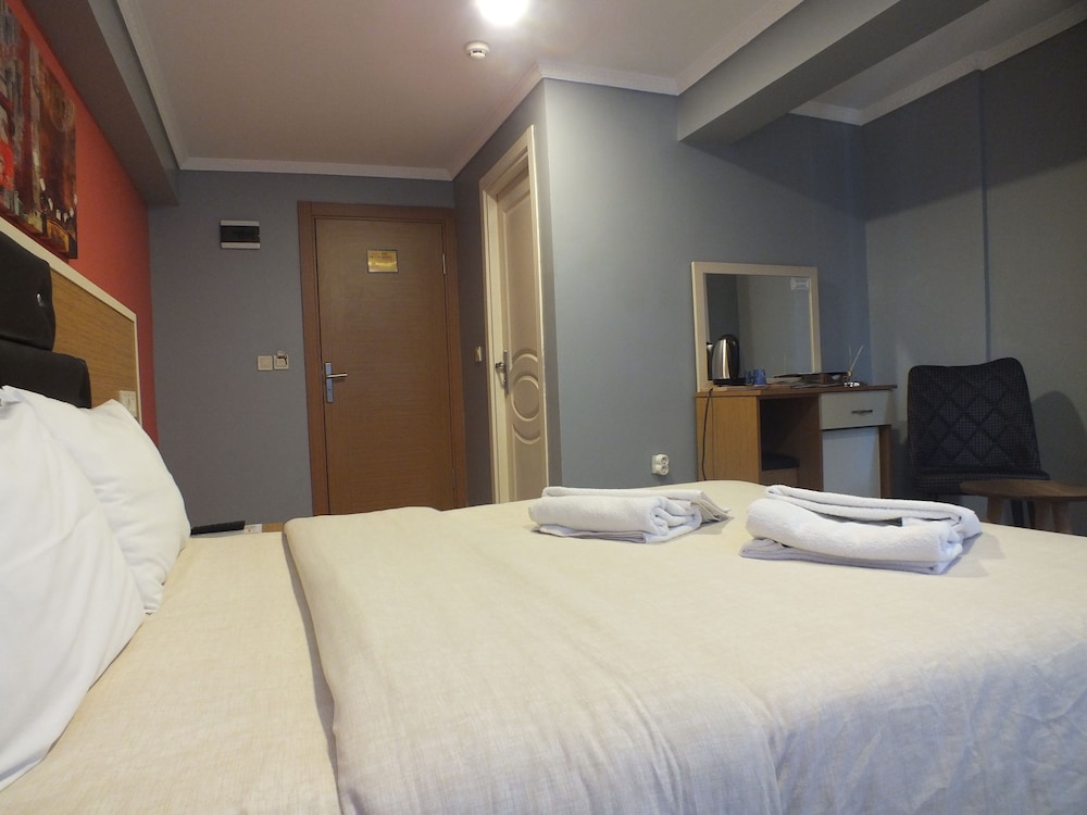 Naila Hotel 36/69