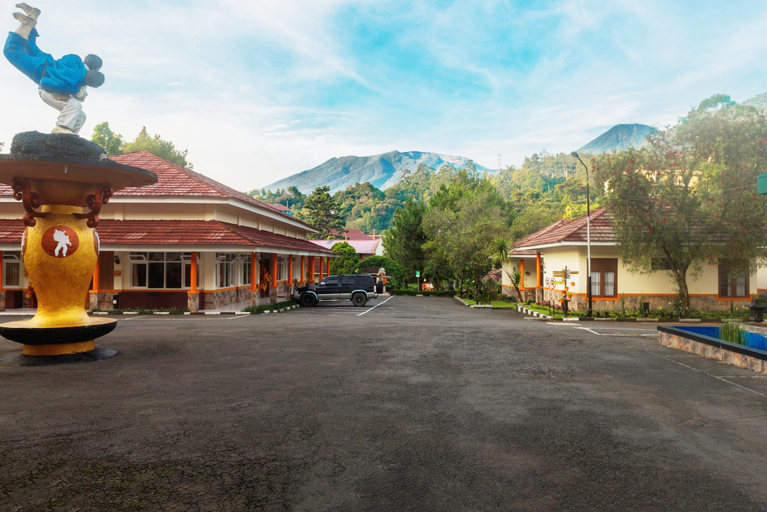Alamsagita Puncak Hotel & Resort 7/11