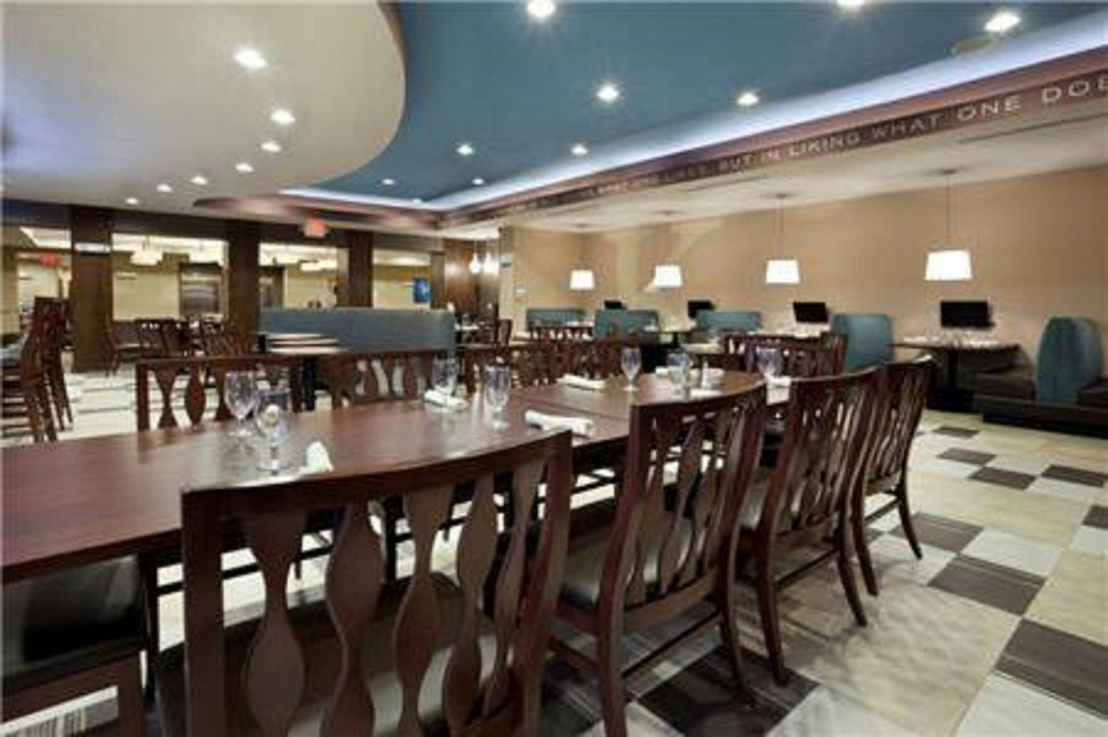 Holiday Inn & Suites San Antonio Northwest 23/30