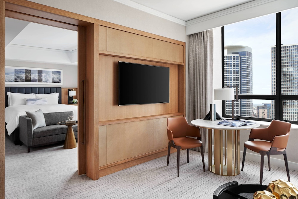 THE RITZ-CARLTON CHICAGO 26/42