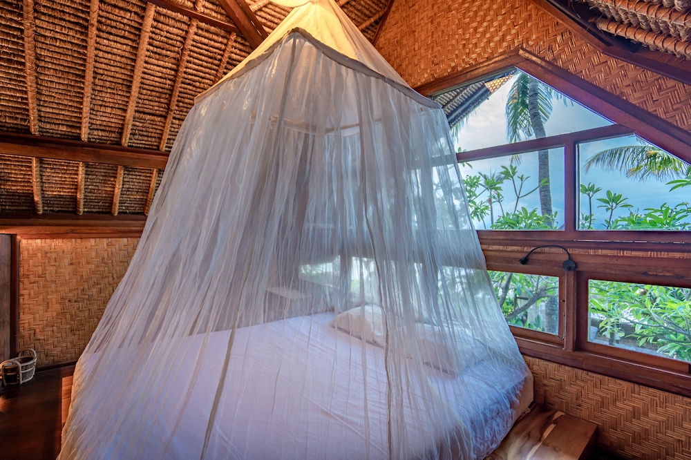 Santai Bali 33/54