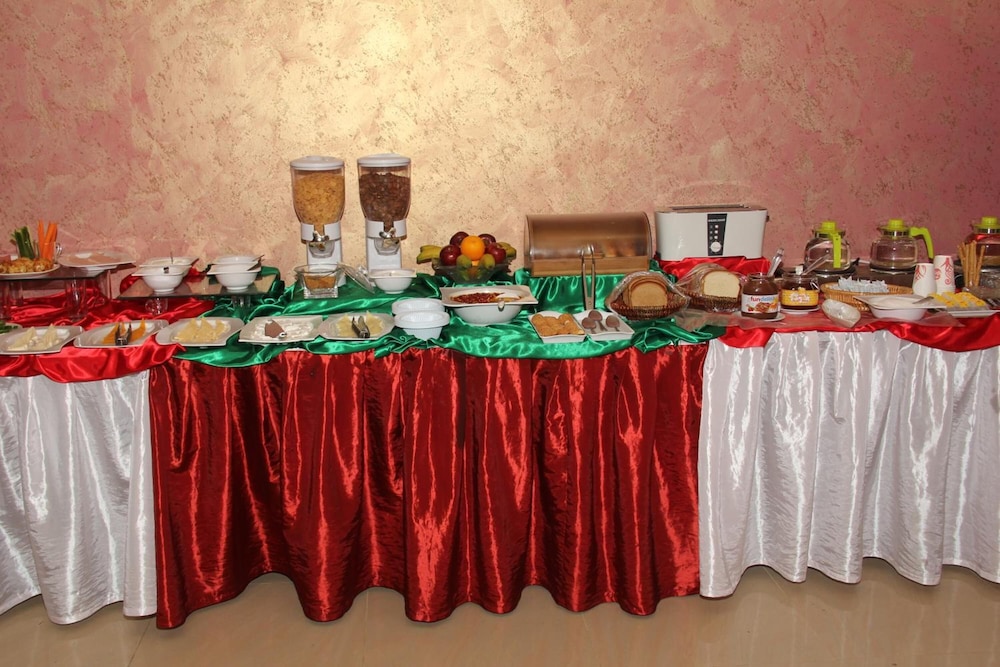 بنايه خليفه(Khalifa Tower Hotel Apartments) 46/69