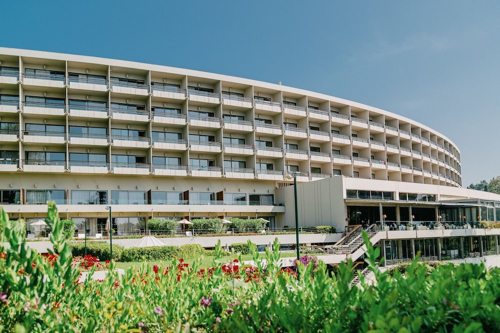 Corfu Holiday Palace 8/72