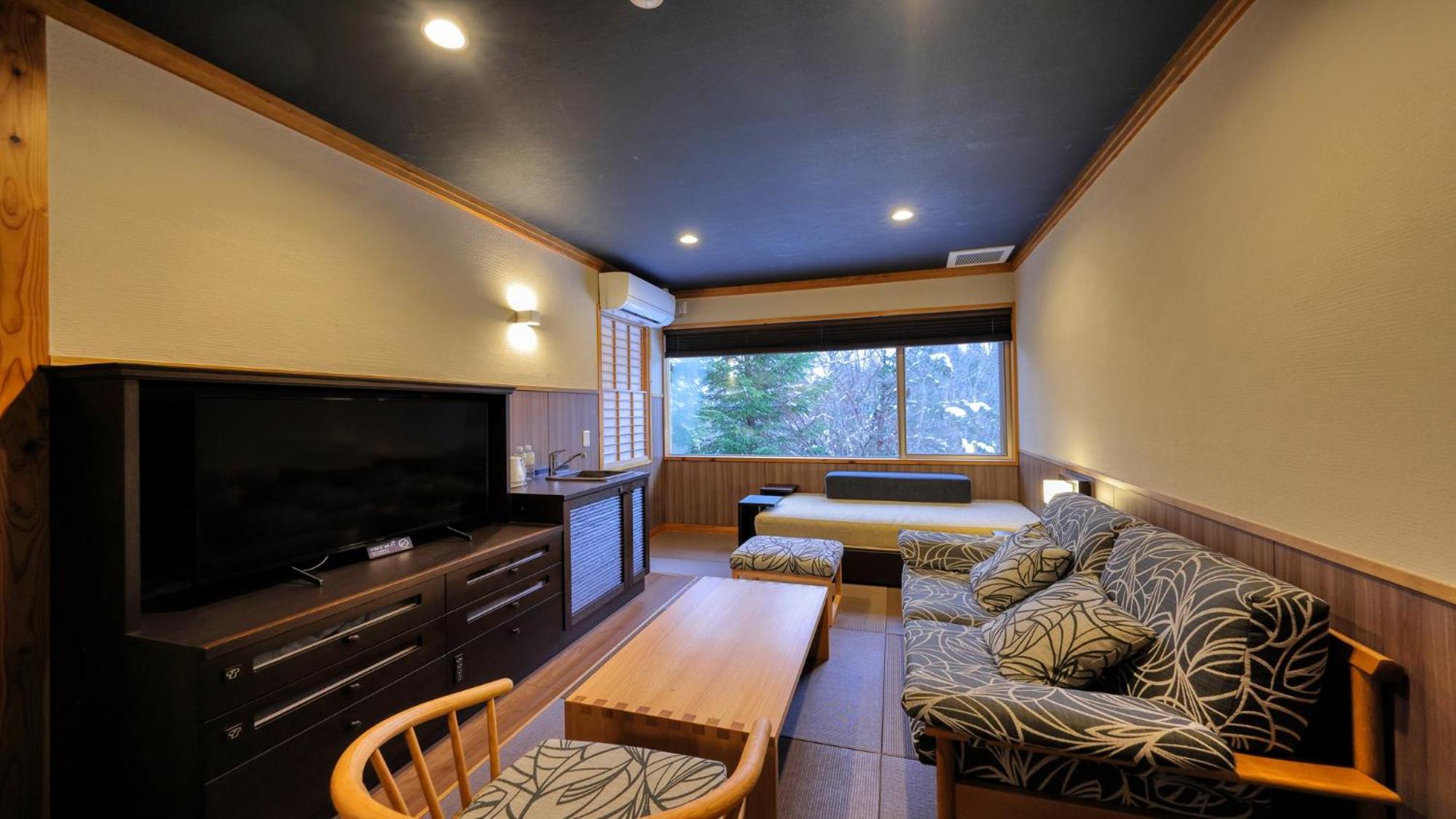 RENOVATED, JAPANESE WESTERN, TRIPLE, HOT SPRING BATH