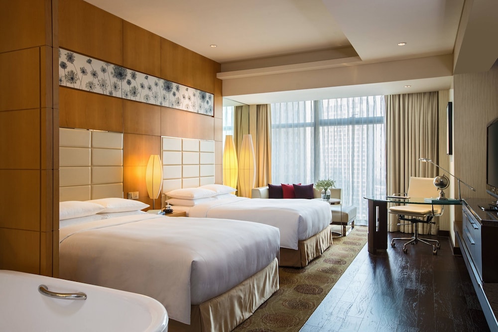 Renaissance Shanghai Putuo 3/51