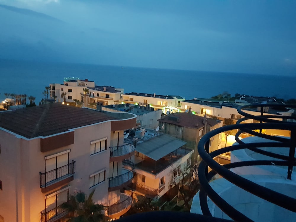 Ozgun Apart Otel Kusadasi 6/29