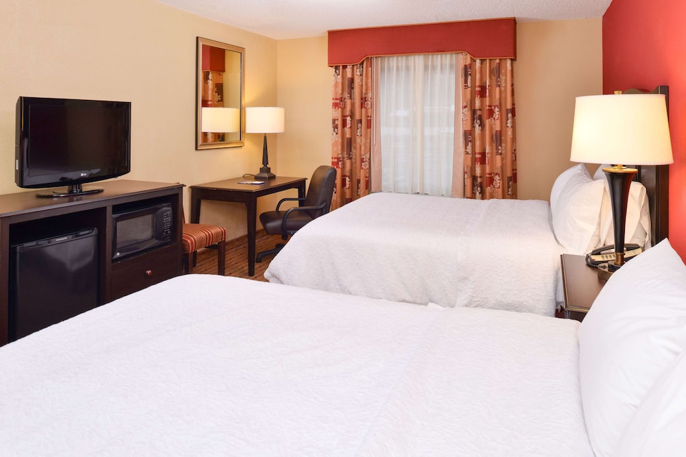 Hampton Inn Williamsburg 13/39