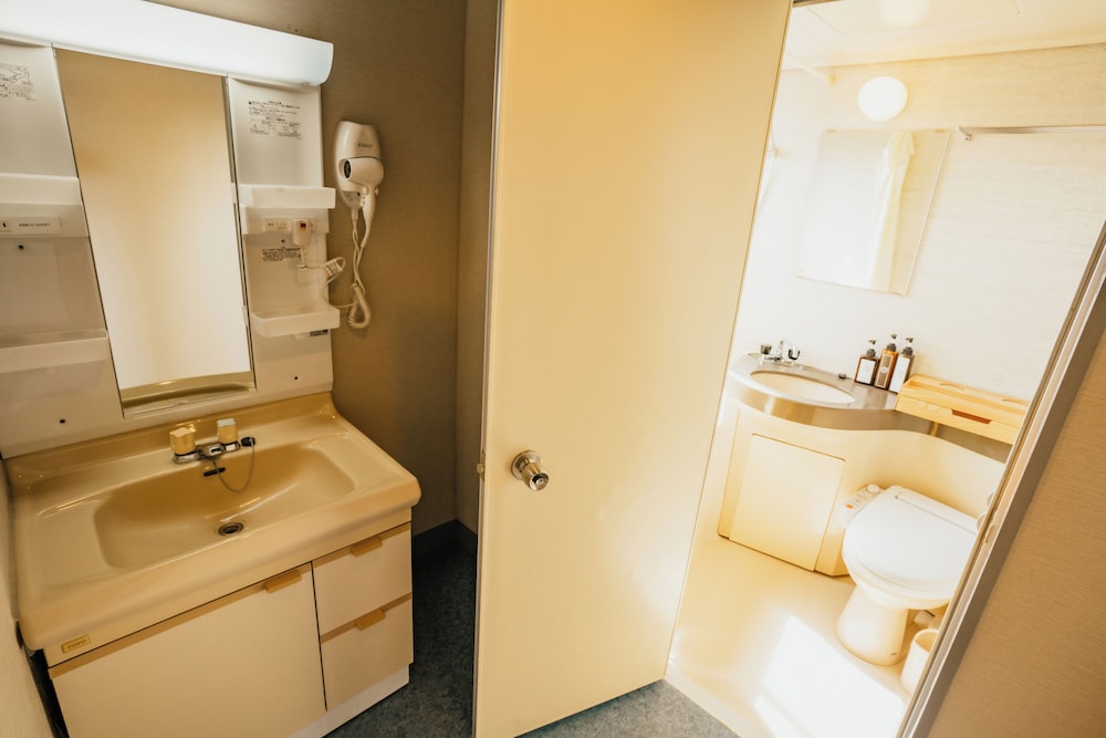 Hiromi Onsen Hotel 59/60