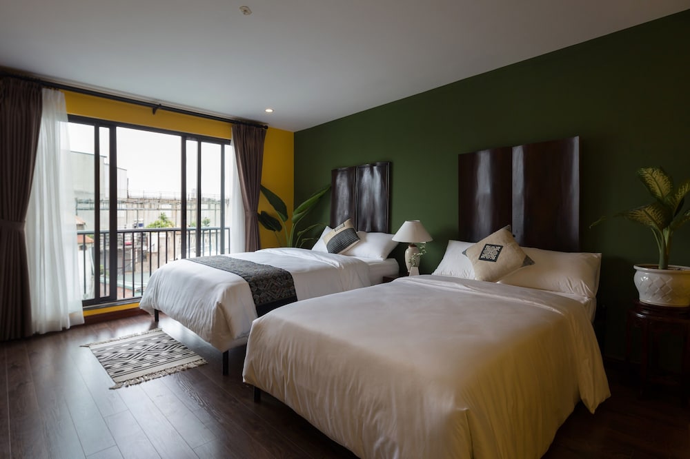 Centraltique Downtown Living 13/47