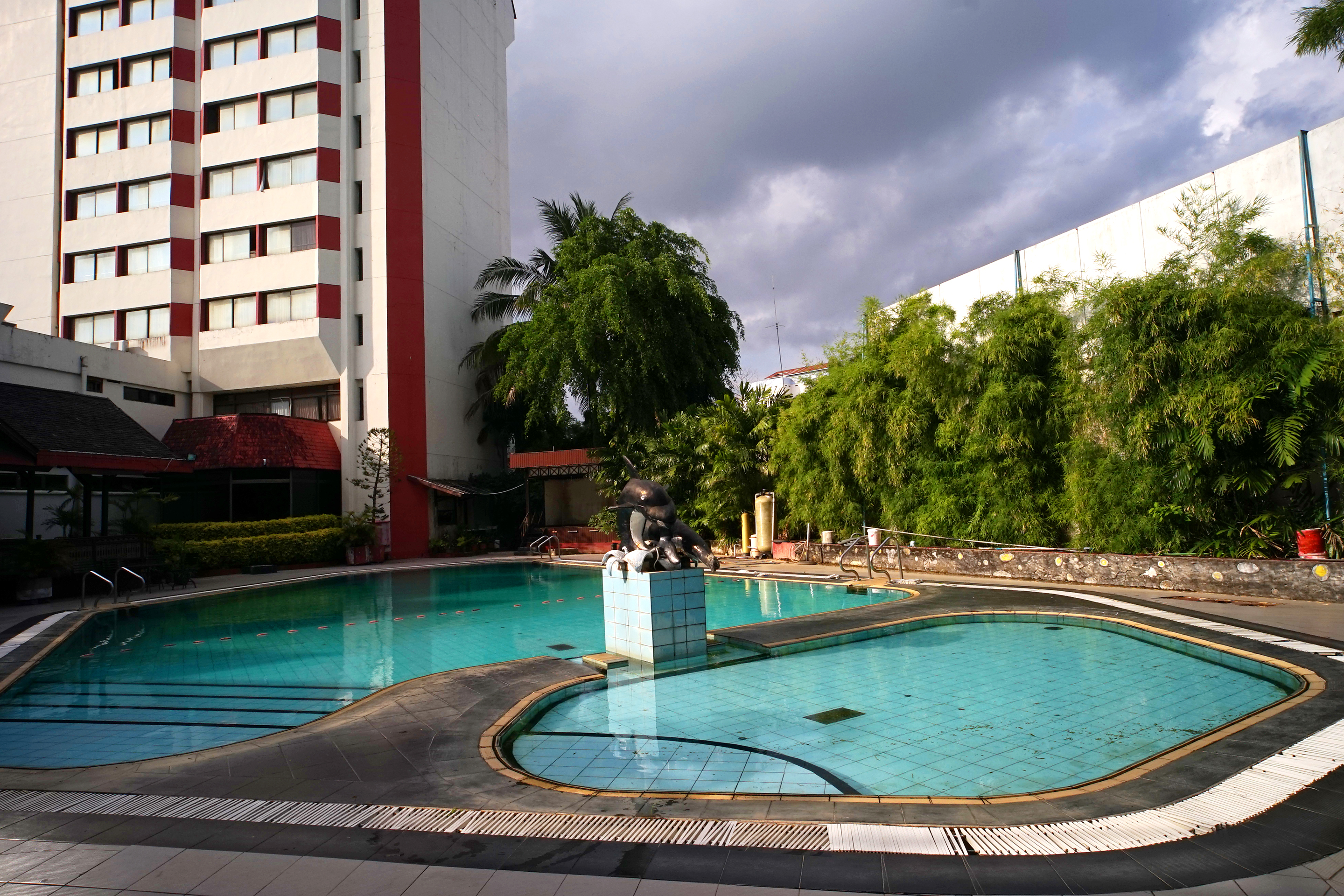 Collection O 1963 Hotel The New Benakutai (ex Capital O 1963 Hotel The New Benakutai) 4/60