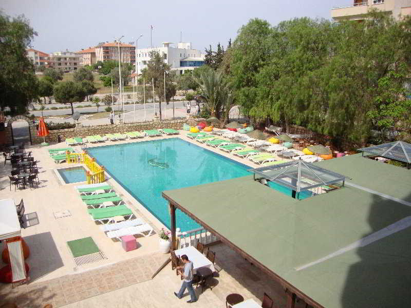 Panormos Hotel 38/41