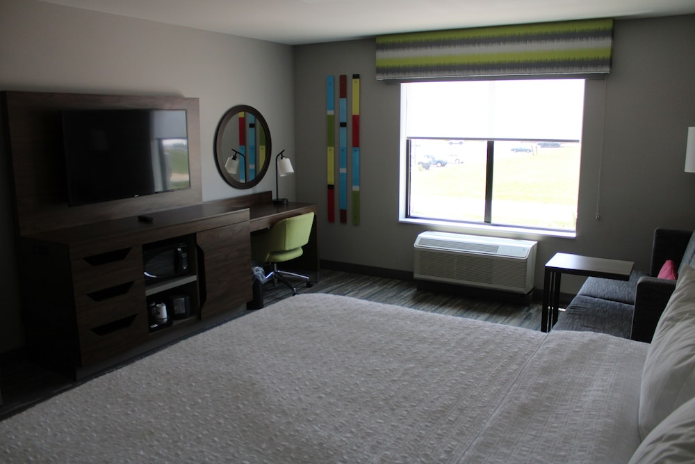 Hampton Inn Suites Pekin Peoria Area Il 38/56