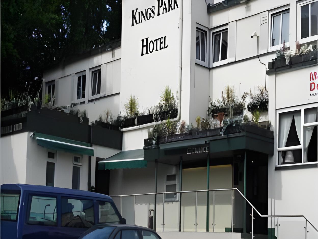 Kings Park Hotel